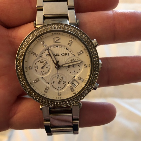 Michael kors watch - Picture 3 of 7